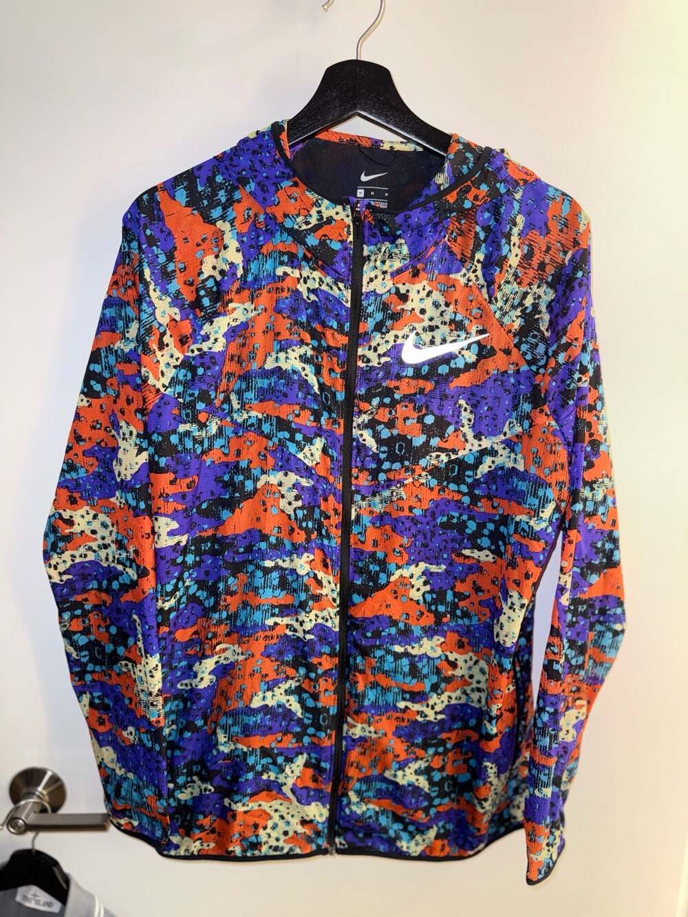 Nike Multi-Color Abstract Print Lightweight Running Jacket Size M